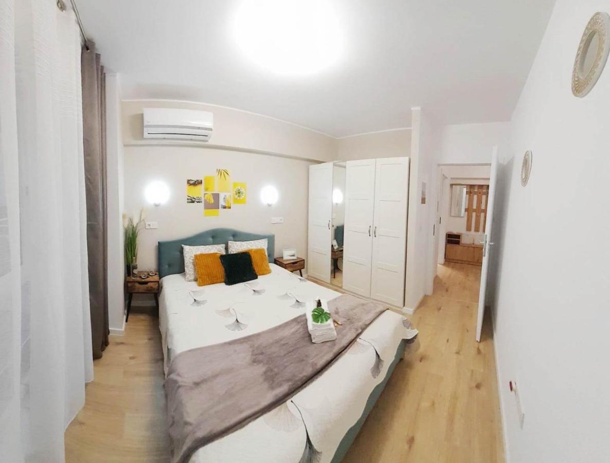 Sunshine - New & Quiet 1Br Apt, Business Area, Close To Airport, Highway A3, Subway Bucharest Exterior photo