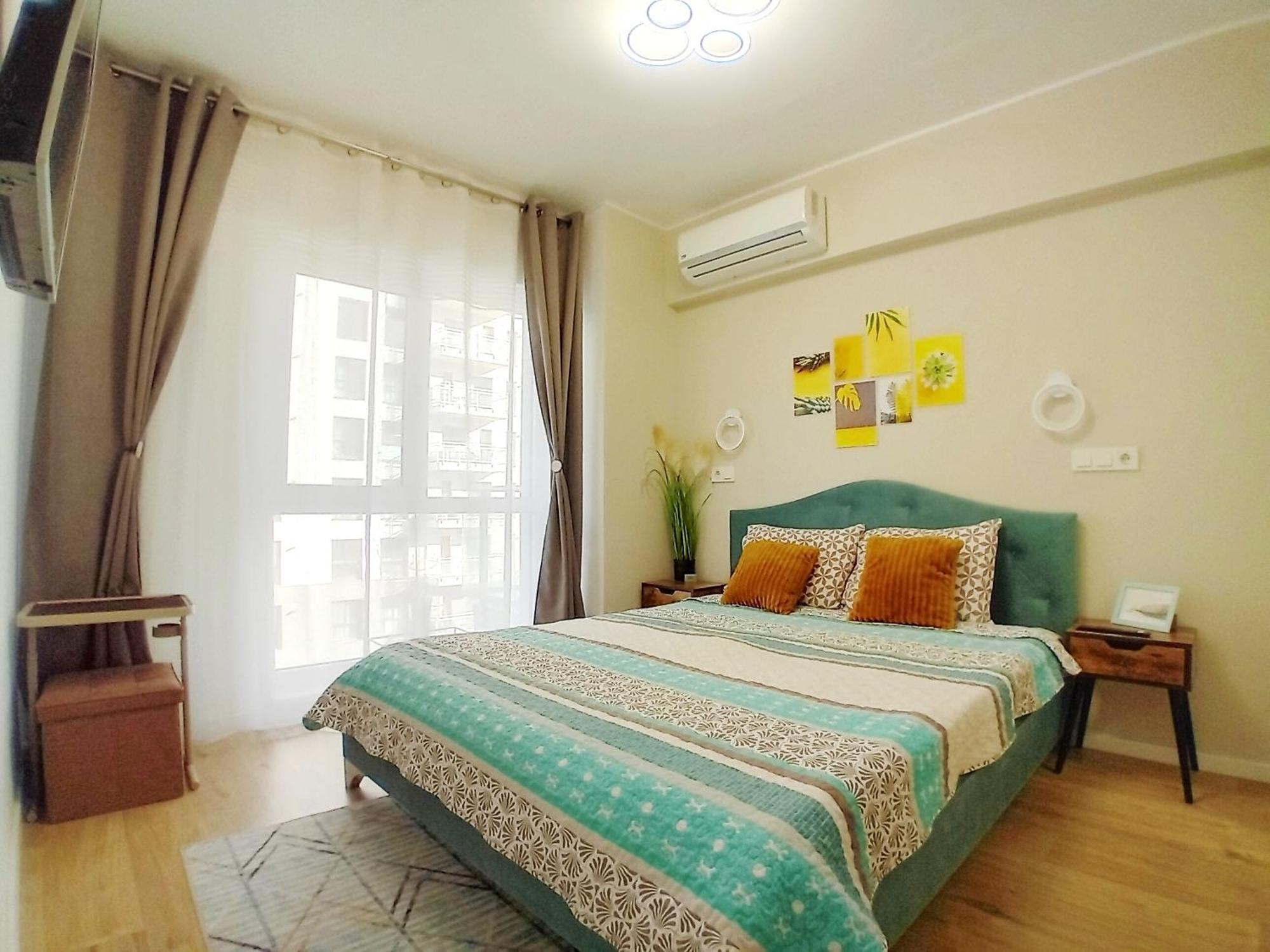Sunshine - New & Quiet 1Br Apt, Business Area, Close To Airport, Highway A3, Subway Bucharest Exterior photo